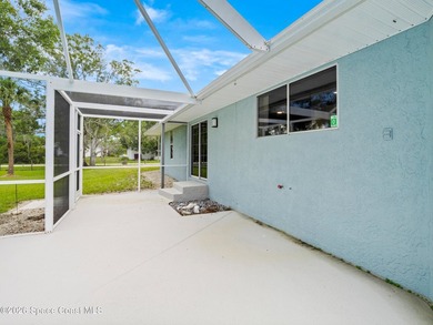 Private Pool Estate with Detached Pool House & Pond Views - photo 27