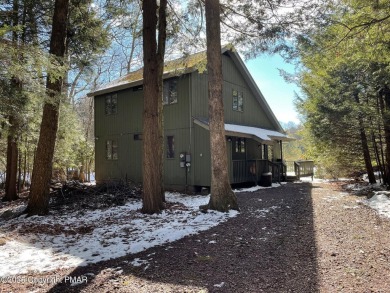 Lake Home Sale Pending in Albrightsville, Pennsylvania