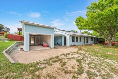 Lake Home Off Market in Clifton, Texas
