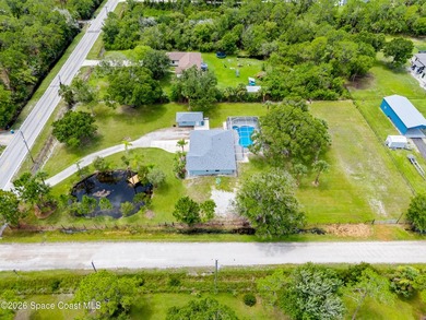 Private Pool Estate with Detached Pool House & Pond Views - photo 39