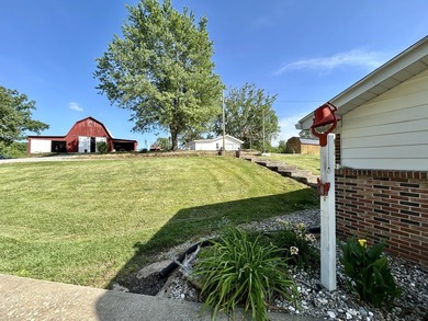 Check out this gorgeous 5 acre property with a country setting - photo 43