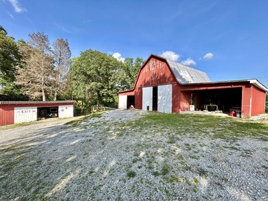 Check out this gorgeous 5 acre property with a country setting - photo 56