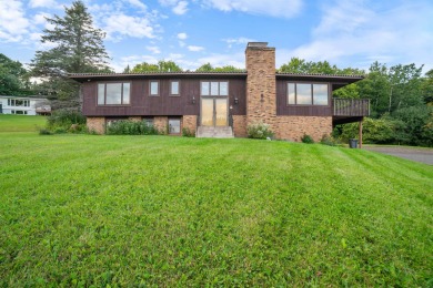 Lake Home For Sale in Duluth, Minnesota