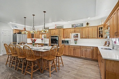 PRICE REDUCED! Exceptional lakefront retreat on nearly 5 private - photo 9