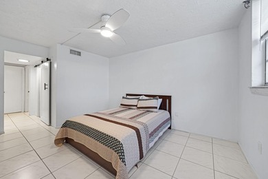Welcome to this thoughtfully renovated, one-bedroom - photo 13