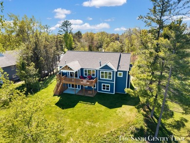 Experience the perfect lakeside newer walkout Ranch Home with - photo 7