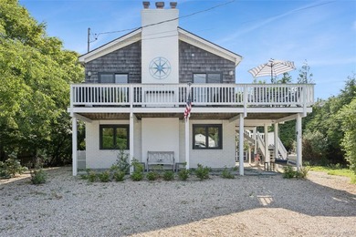 Rare 6-BR Montauk Beach Oasis With Room For Pool Finding a - photo 2