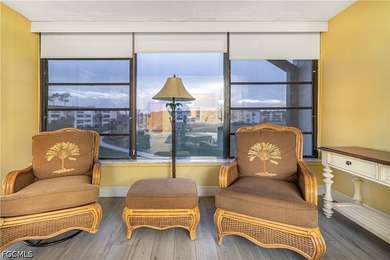 Welcome to our Beautiful Community, Top Floor Condo, with a - photo 5