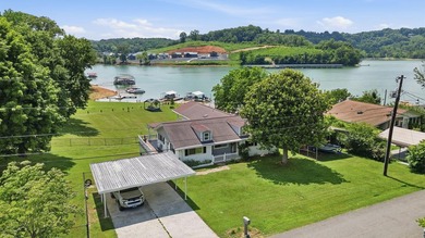 Imagine living on the lake on your own little bit of heaven! - photo 13