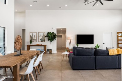 Own a fully furnished luxury Scottsdale desert retreat that - photo 16