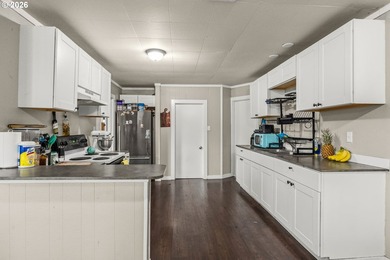 Gorgeous lake and mountain views from this cozy and affordable - photo 5
