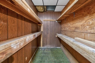 2523 sq ft commercial/ mixed use building on 17,500 sq ft lot - photo 25
