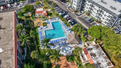 Priced right! Welcome to Island Club in the heart of Pompano - photo 31