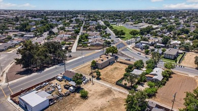2523 sq ft commercial/ mixed use building on 17,500 sq ft lot - photo 32