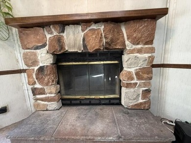 Enjoy the ease of one-floor living in this well-maintained 1990 - photo 41