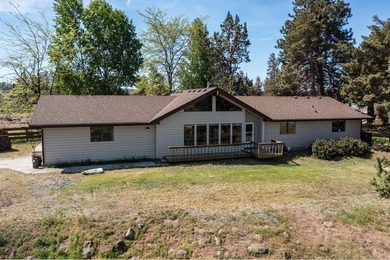 Rare investment or development opportunity in Redmond! This - photo 3