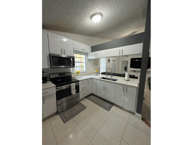Location, Location....Seller is giving 3% towards buyers closing - photo 7