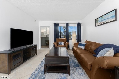 Welcome to this beautifully maintained first-floor, fully - photo 14