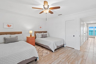Prominently positioned to showcase the stunning views of - photo 24