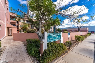 Welcome to this beautifully maintained first-floor, fully - photo 27