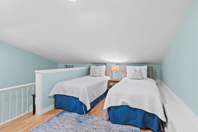Prominently positioned to showcase the stunning views of - photo 28