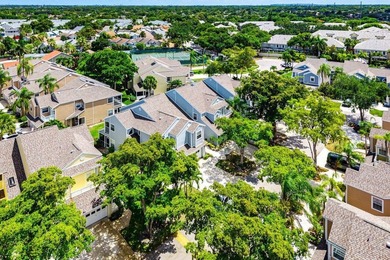 Stunning renovated 2BR/2BA condo in the heart of Boca Raton - photo 30