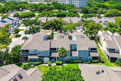 Stunning renovated 2BR/2BA condo in the heart of Boca Raton - photo 32
