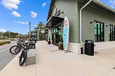Prominently positioned to showcase the stunning views of - photo 44