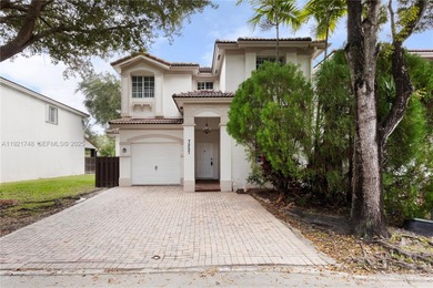 Coopers Hawk Lake  Home For Sale in Doral Florida