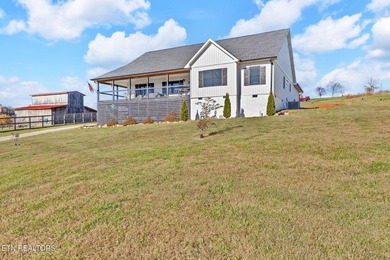 Experience the perfect blend of modern comfort and peaceful East - photo 3