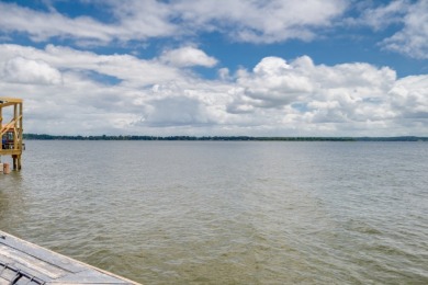 Private Waterfront Oasis on Lake Palestine - photo 34