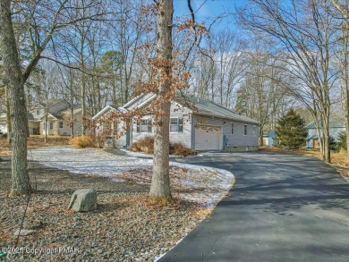 Lake Home For Sale in Tamiment, Pennsylvania