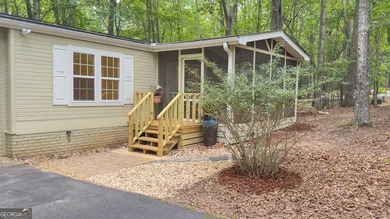 Lake Nottely Home For Sale in Blairsville Georgia