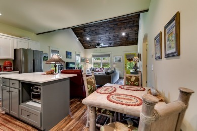 Come see this charming cottage in Hayesville. The home offers