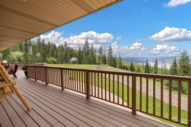 Discover this beautiful mountain retreat with amazing views of - photo 11