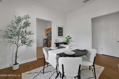 A classic Riverside bungalow, refreshed and ready for its next - photo 15