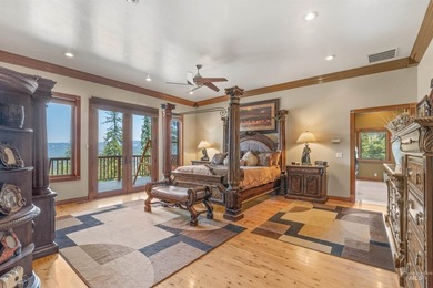 Discover this beautiful mountain retreat with amazing views of - photo 17