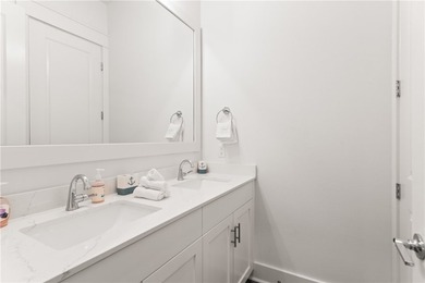Welcome to 142 Sabal Lane in the highly sought-after Palmilla - photo 21