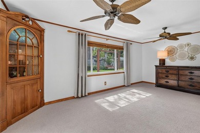 Welcome home to this fantastic 3-bedroom, 2-bathroom, 2-car - photo 22