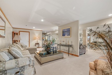 Discover this beautiful mountain retreat with amazing views of - photo 27