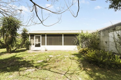 4 bedroom, 2 bath home in the sought-after Indian River Estates - photo 28