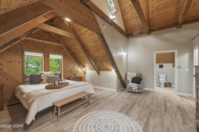 Welcome to your private retreat on 60+/- breathtaking - photo 29