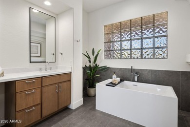 Just reduced and priced to sell in the heart of Scottsdale - photo 36