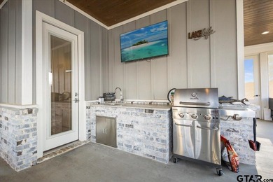 Luxurious Waterfront Home in Gated Brown's Landing Community - photo 39