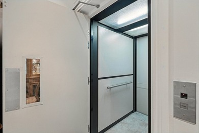 Prestigieuse propriete concue par Mario Adornetto, situee sur - photo 44