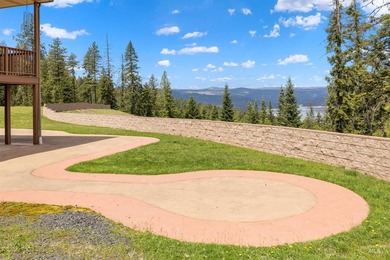 Discover this beautiful mountain retreat with amazing views of - photo 45