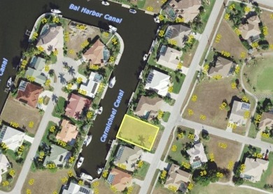 Fantastic 80x120 WATERFRONT lot with QUICK SAILBOAT ACCESS in - photo 3