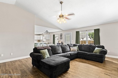 Welcome to 121 Mourning Dove Dr. in the desirable Blue Heron - photo 3