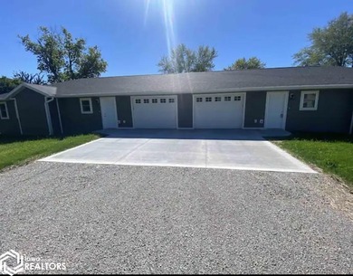 This beautiful duplex was built in 2022. Each side has an open