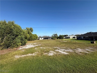 Cape Coral Lakes Area Lot For Sale in Cape Coral Florida